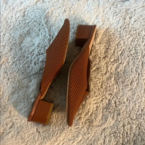 Thin mule block heels sz 7 - Picture 2 of 3